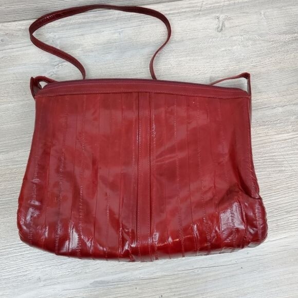 Vintage Eel skin quilted zip top cross body bag - Picture 6 of 13